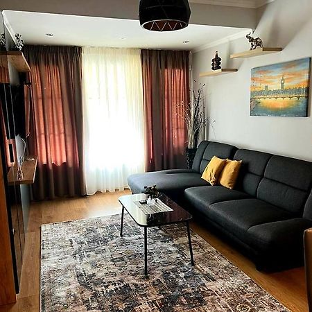 Comfort Home 1 Тирана Экстерьер фото